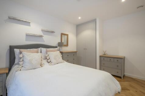 Flat-1-9D-Ravensb...