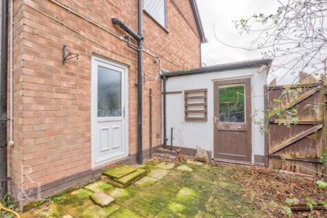 26 Vicarage Road (23).jpg