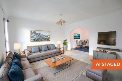 Lounge - STAGED