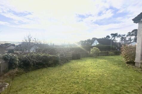 Garden And Views