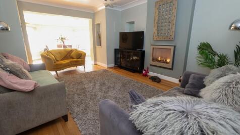 Lounge Additional