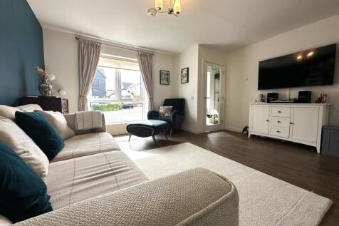 Lounge Additional