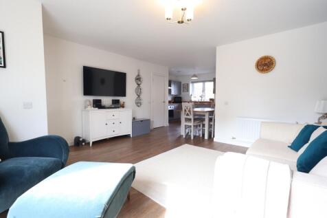 Living/Dining/Kitchen Area