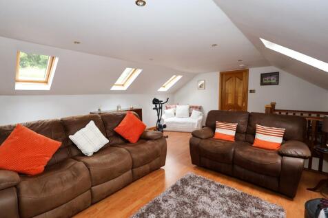 Lounge (upstairs)
