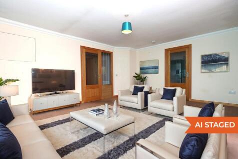 Lounge - STAGED