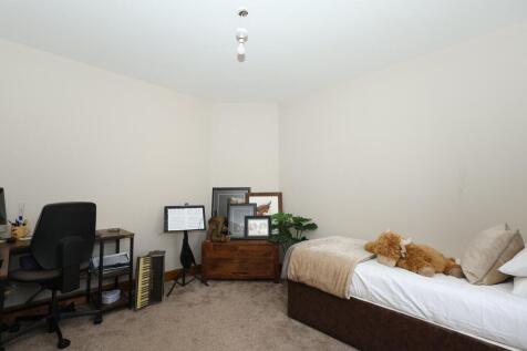 Bedroom 3 (downstairs)