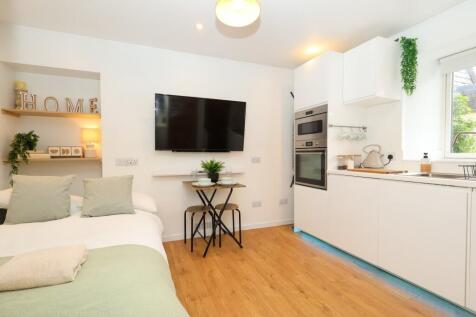 Living/Dining/Kitchen Area