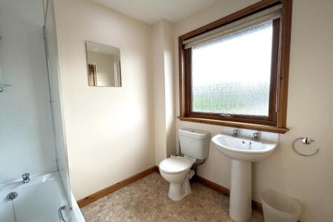 Principal Bedroom En Suite