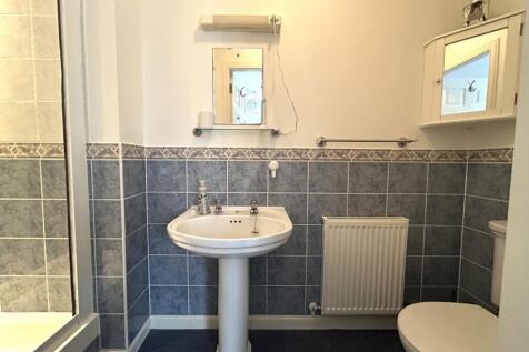 Principal Bedroom En Suite