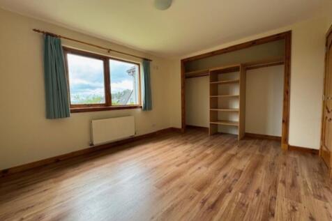 Bedroom 3 (downstairs)