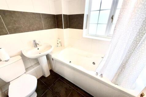 2 Forge Bathroom.jpg