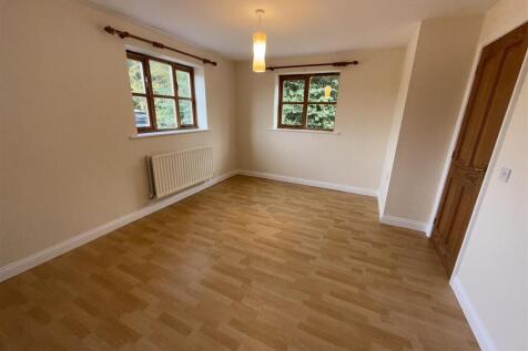 Coopers Cottage Bruntingthorpe (4).JPG