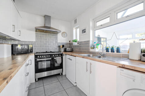 1363028-13-68e3b2...