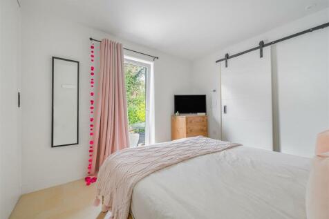 Studio Bedroom