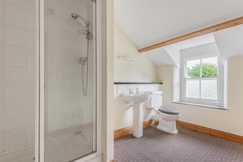 Annexe Shower Room
