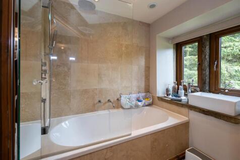 En Suite 2