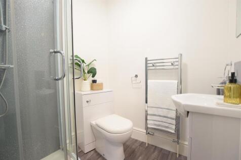 Room 3 En Suite