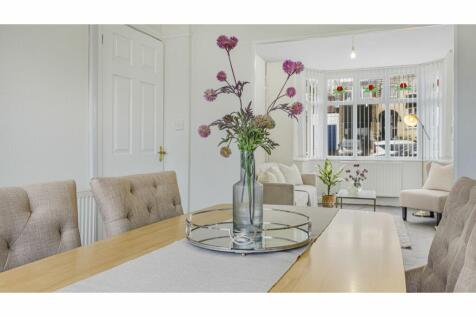Living / Dining Room