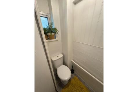 Downstairs Cloakroom