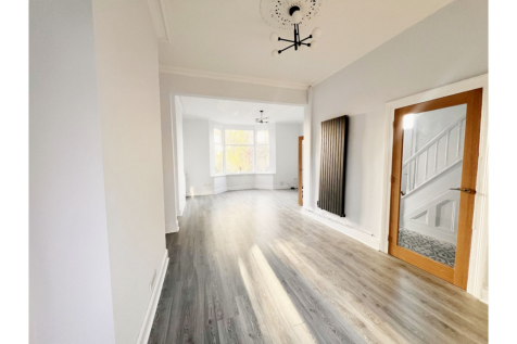 Living / Dining Room