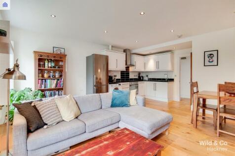 3_Kitchen_Reception_5.jpg