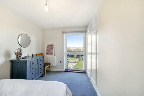 Limehouse Lodge - QpCOKMxH8RwwJDzifW6u.jpg