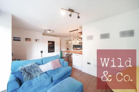 Fenland House - KKtKv7Ybz7cCc2wMyxzZ.jpg