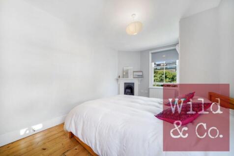 Roding Road - JDuCKke7rg934kbHkulJ.jpg