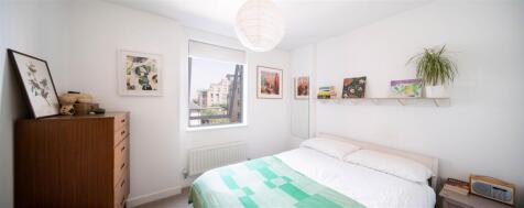 Main bedroom 1.jpg