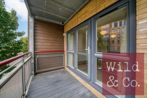 Fenland House - rC7xr2prmZGnertdnS2n.jpg