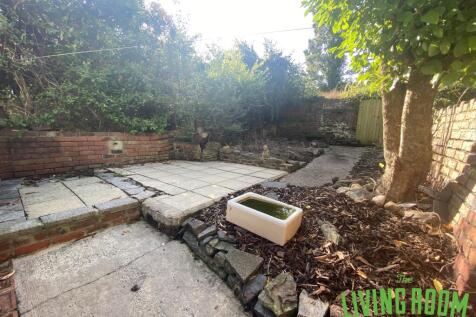 15S Garden