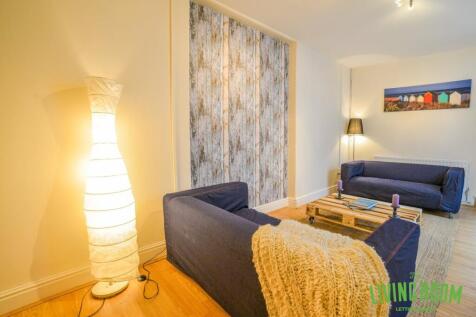 Lounge 3