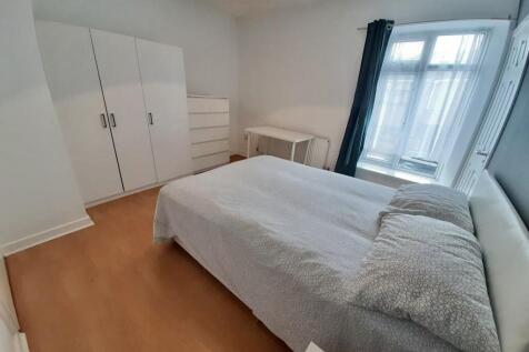 31 Nicholl - Bedroom