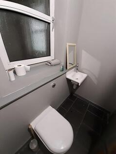 128a eaton - wc