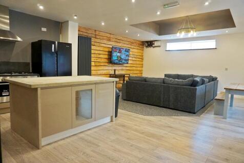 GroundFloor_Kitchena