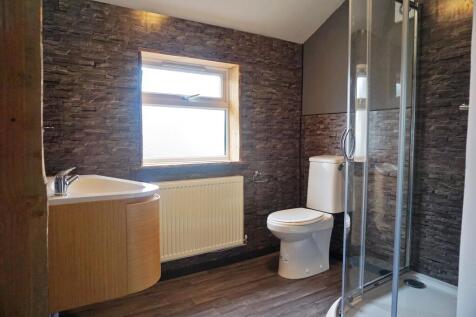 MiddleFloor_Bathroom