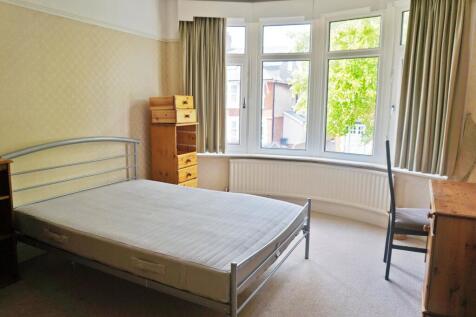 House1_Bedroom3a