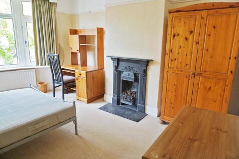 House1_Bedroom3b