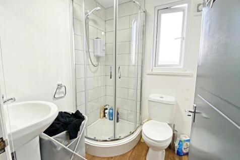 Bathroom3_47Elm