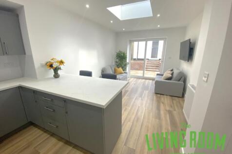 Lounge 4