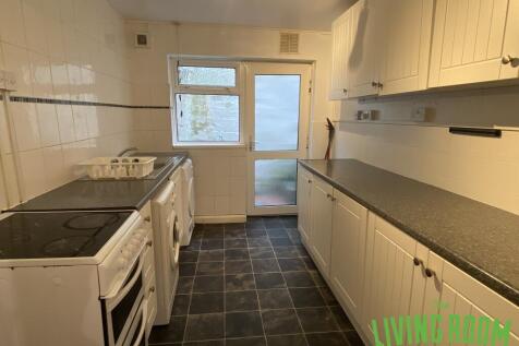 35G Kitchen