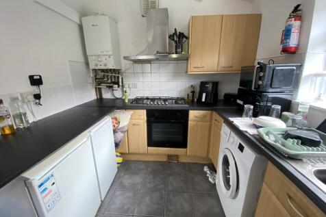 Kitchen b