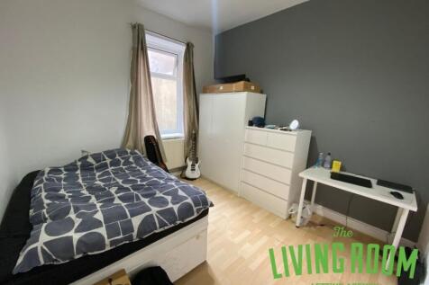 bedroom (2)
