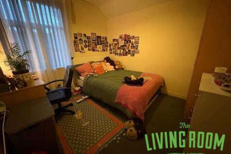 ROOM 2