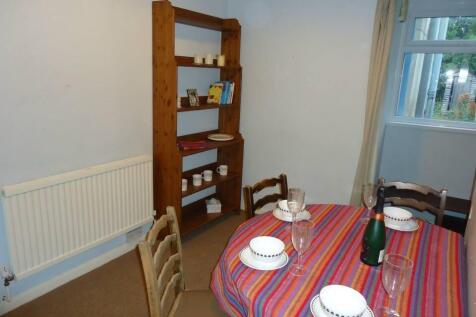 1240600_296488843824