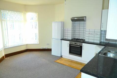 Flat 3 Kitchen Loung