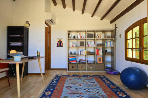 Property Image 16