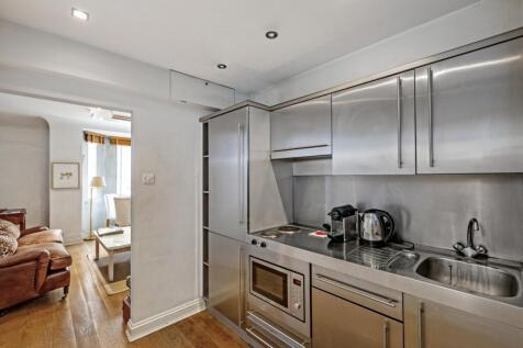 Kitchen/Reception 