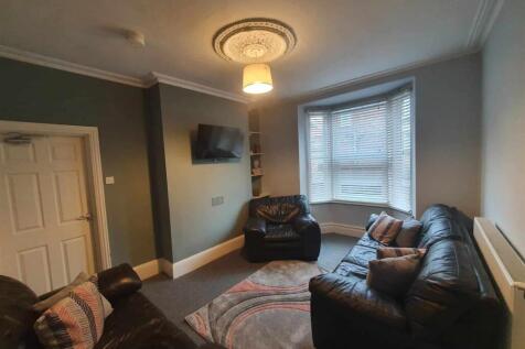 Living Room.jpeg
