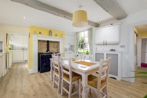 Dining_Room_1.jpg